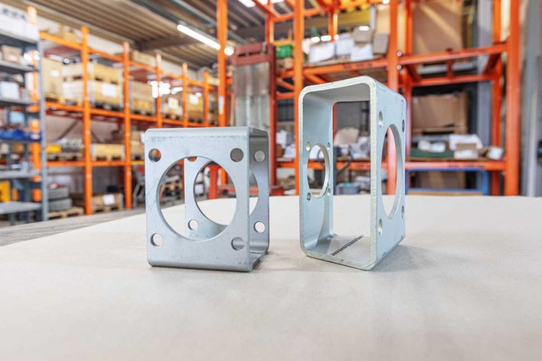 Armaturenfabrik Armaturenmodifikation Armaturenbau, Brücken, Adapter zur Automatisierung der Armaturen