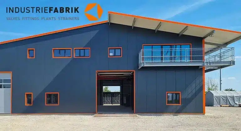 Armaturenfabrik Industriefabrik Schneider GmbH Werkhalle Standort Zörbig